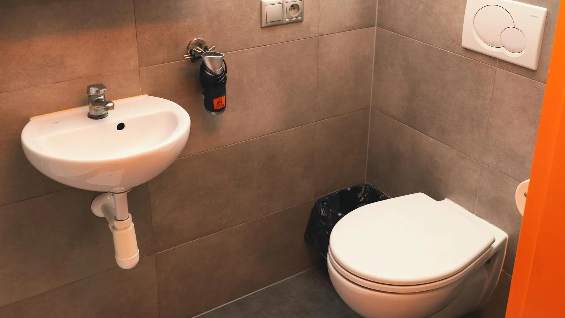 Lazemaze Hostel Krasków
