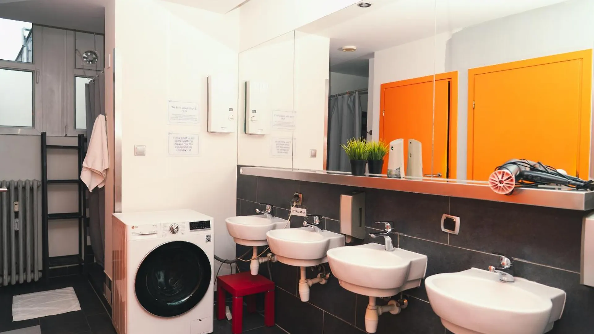 Lazemaze Hostel Krasków Πολωνία